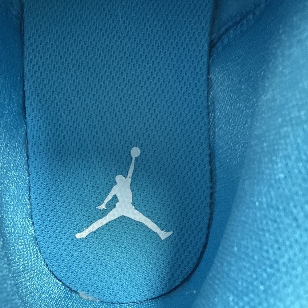 Size 8 Nike Air Jordan 1 Low White Powder Blue Gum Women Sneakers DC0774-104 - Picture 8 of 8